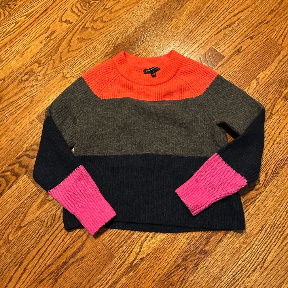 Banana Republic Red and Black Crew Neck Sweater